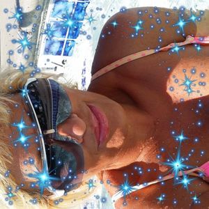 Meet your Posher, Courtney